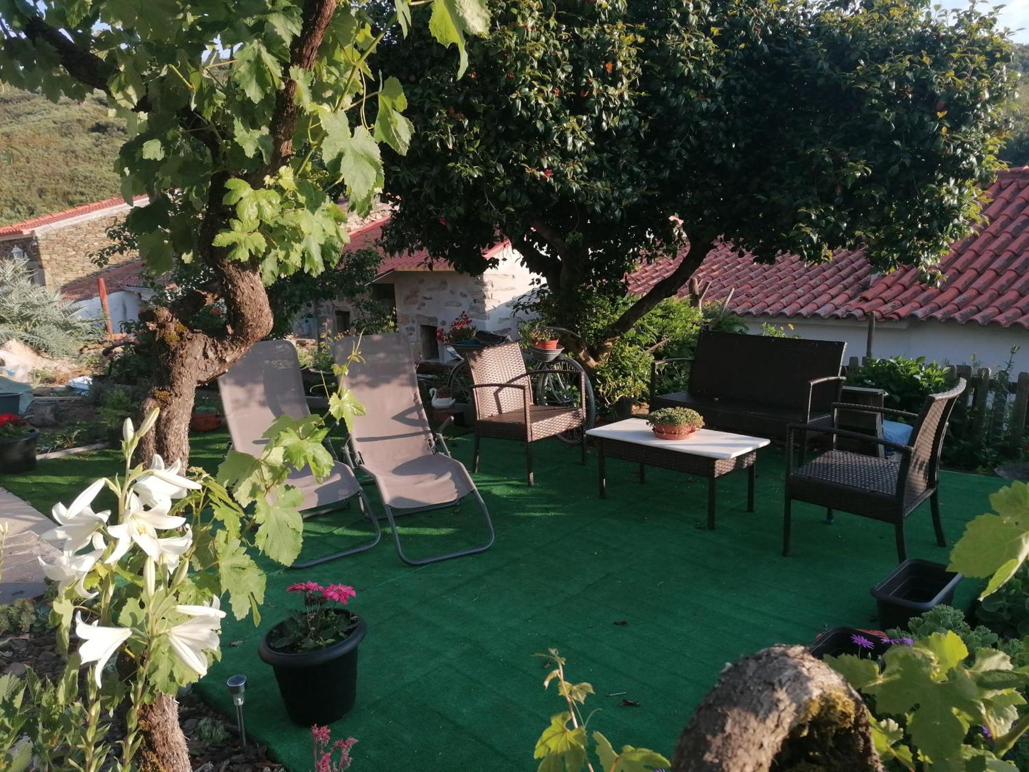 Casinha Da Deolinda Villa อัลเดอาดัสเดซ ภายนอก รูปภาพ