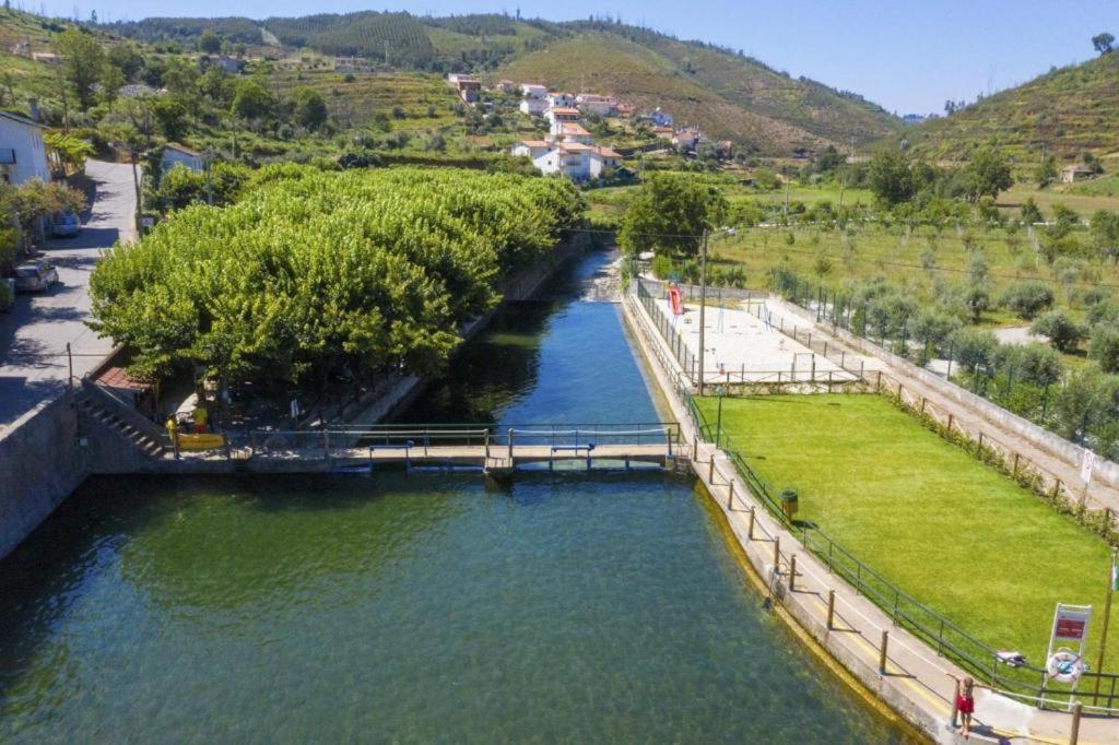 Casinha Da Deolinda Villa อัลเดอาดัสเดซ ภายนอก รูปภาพ